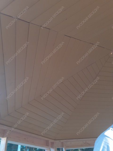 Установка внутренней обшивки крыши— Фото